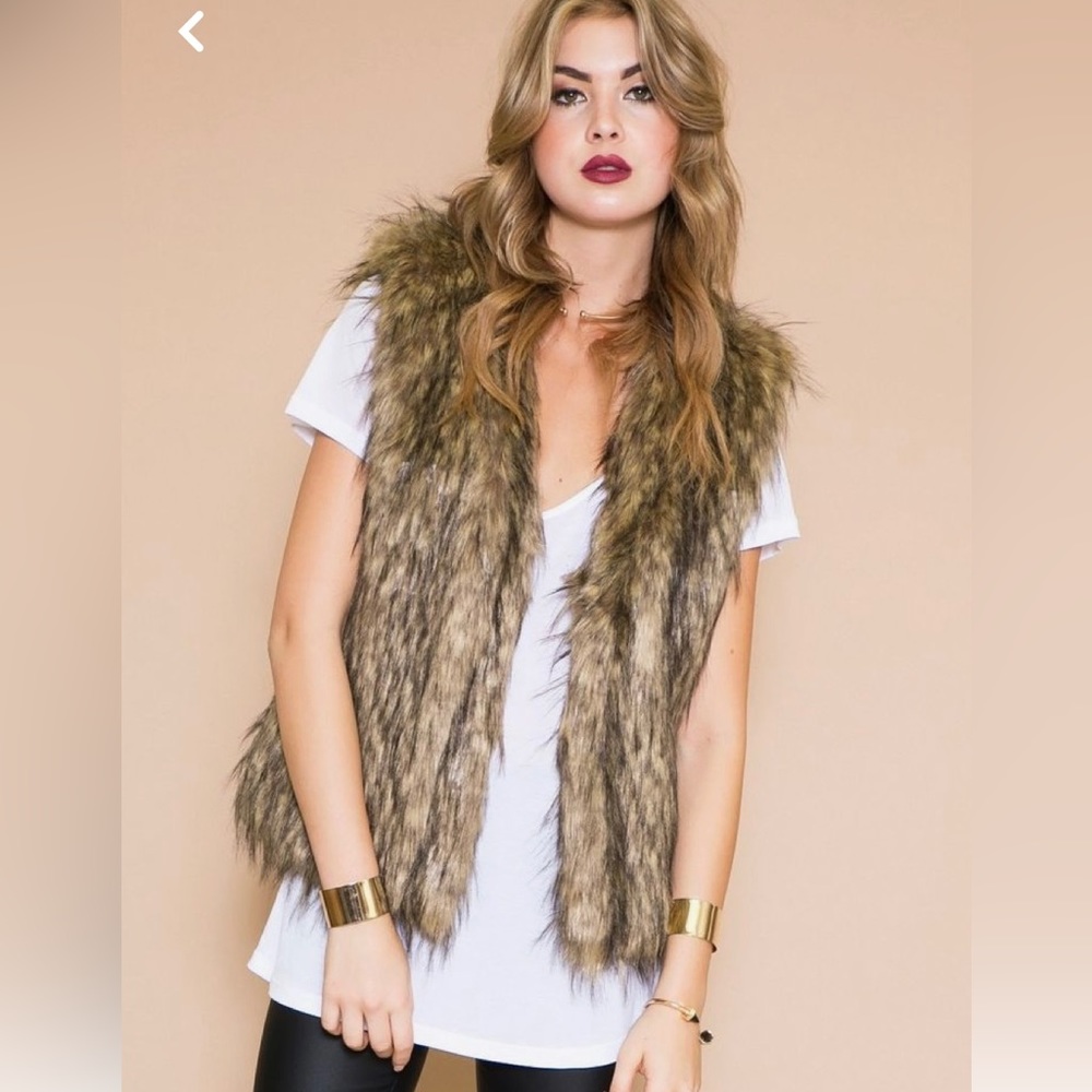 DONNA SALYERS FABULOUS FURS FAUX LEOPARD FUR HOOK VEST SIZE MEDIUM/Small